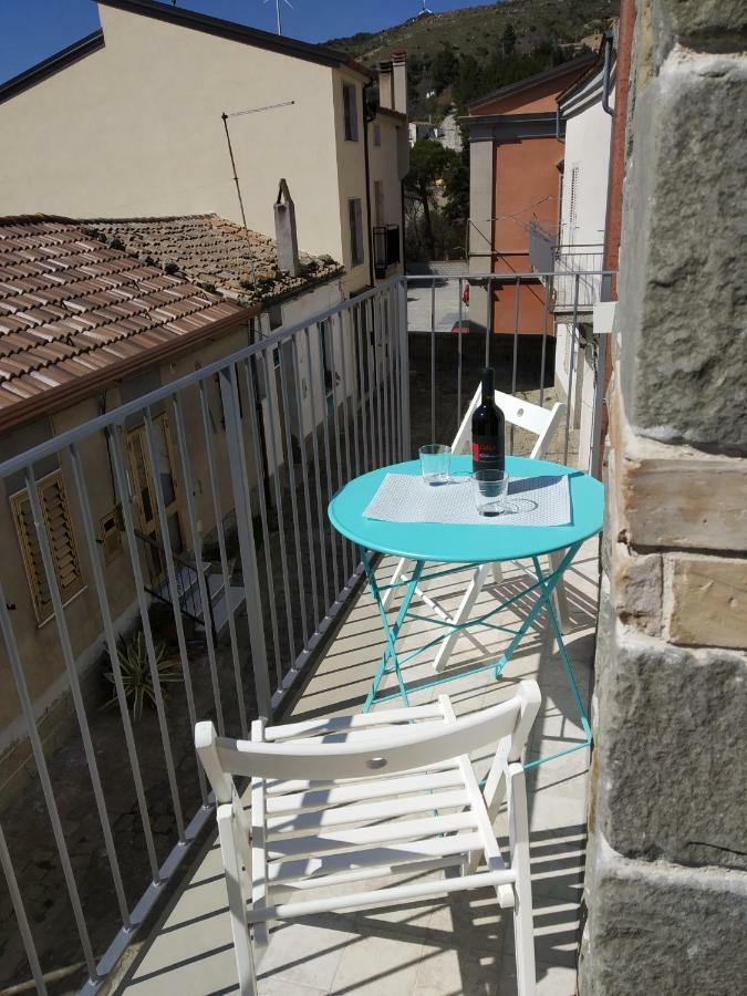 Ferienwohnung La Casa Dei Panorami Di Colobraro Exterior foto